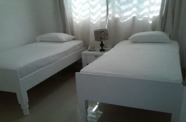 Hotel D Franchesis Hostal habitacion 2 petites camas